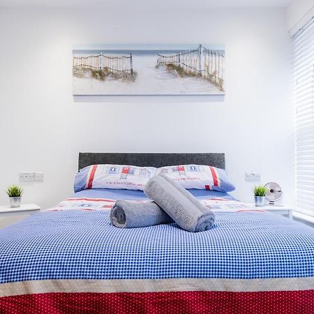 Hillcrest Studio Apartments クリーソープス エクステリア 写真