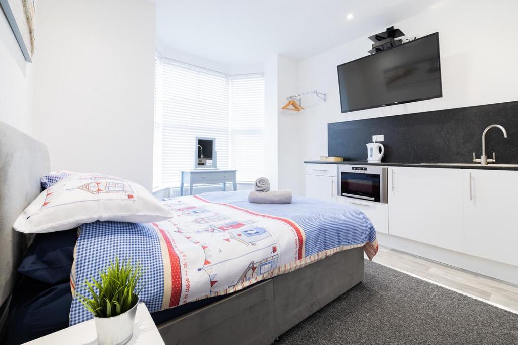 Hillcrest Studio Apartments クリーソープス エクステリア 写真