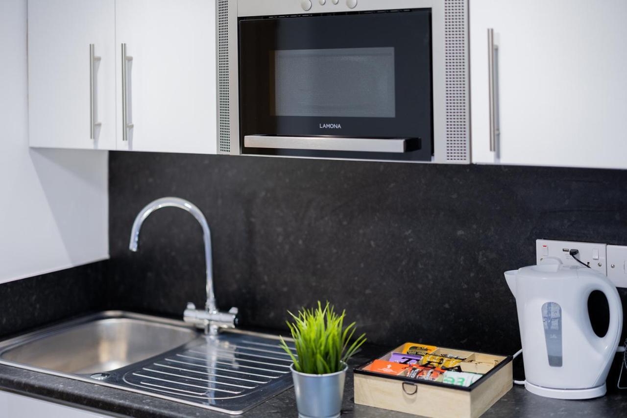 Hillcrest Studio Apartments クリーソープス エクステリア 写真