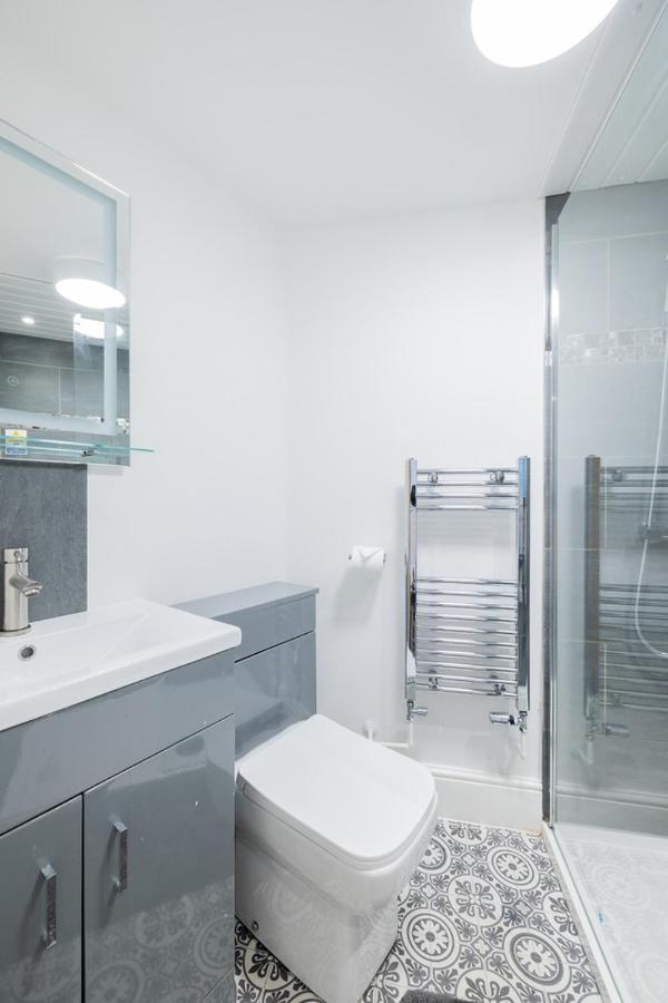 Hillcrest Studio Apartments クリーソープス エクステリア 写真